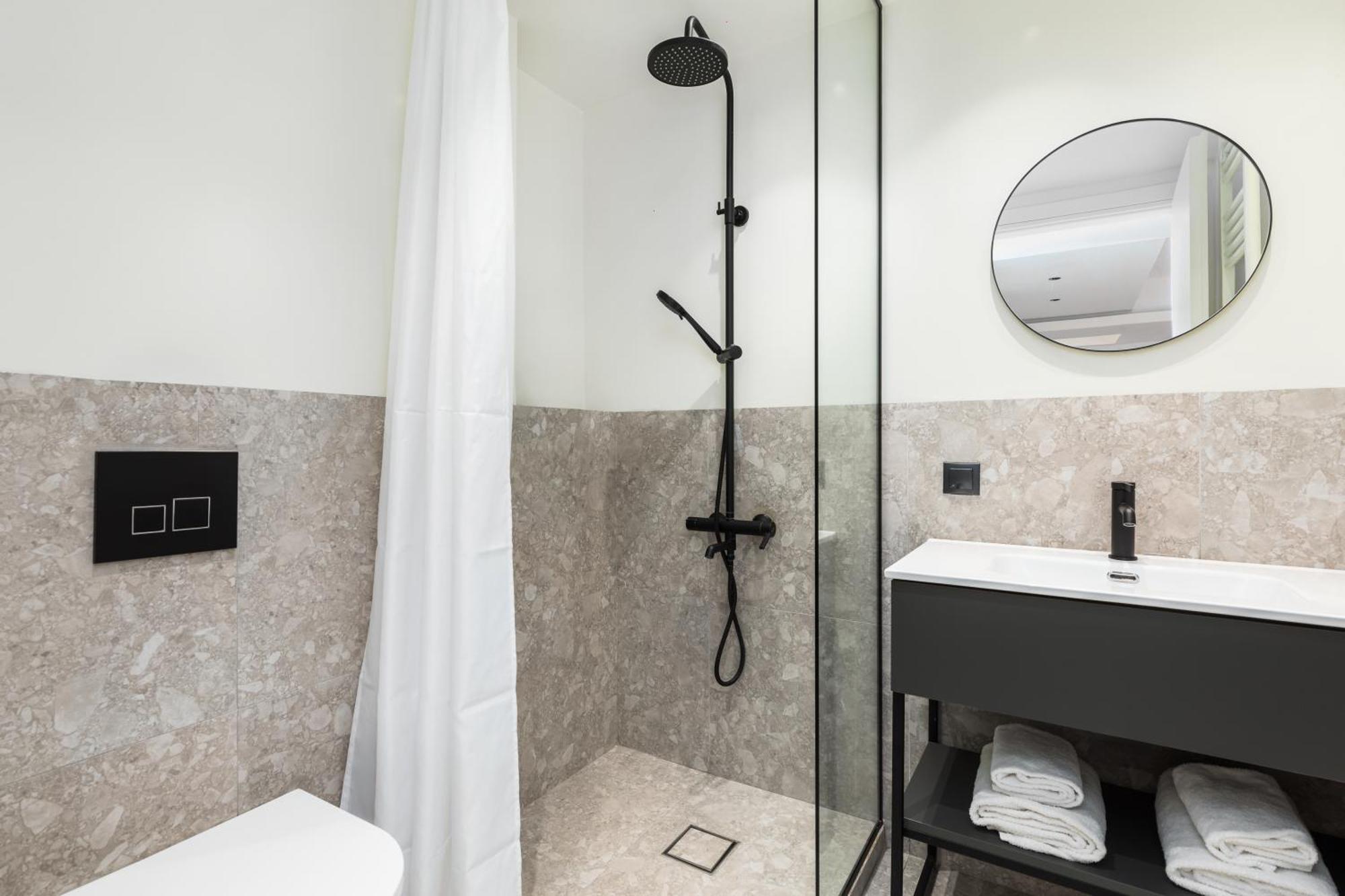 Celine By Halu!, Spacious Apartments Next To Business Hub Soluň Exteriér fotografie